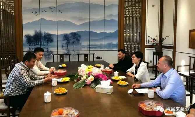 白坭镇委书记何海虹到大连俊杰农业信息服务有限公司走访调研